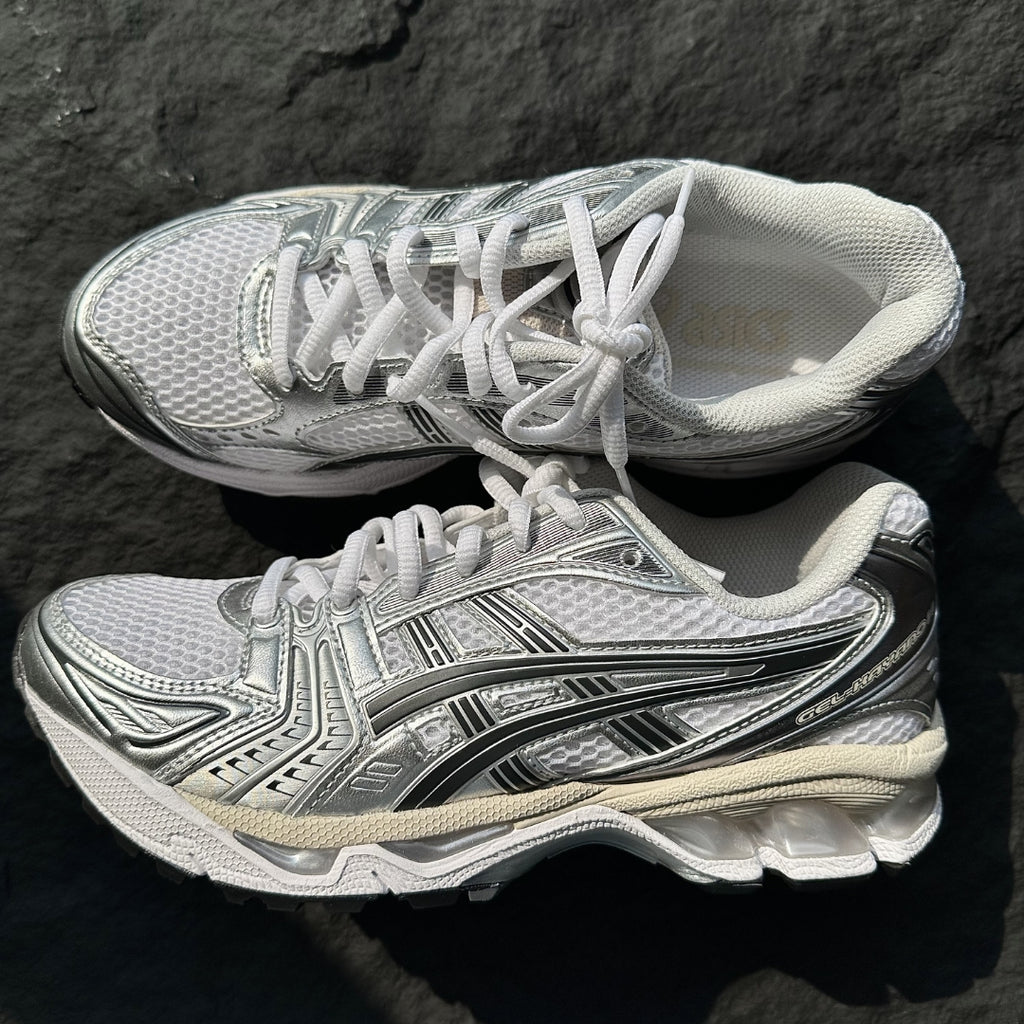 ASICS GEL-KAYANO 14 “White Graphite Grey”