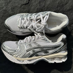 ASICS GEL-KAYANO 14 “White Graphite Grey”