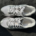 ASICS GEL-KAYANO 14 “White Graphite Grey”