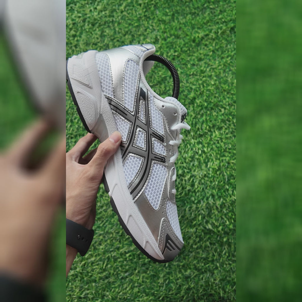 ASICS Gel-1130 White Pure Silver product video